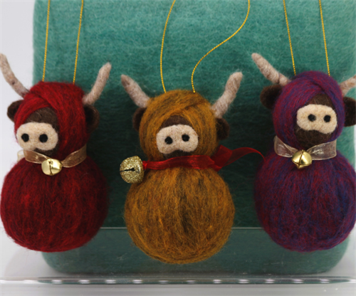 Highland Cow Festive Baubles – Needle Felting...
